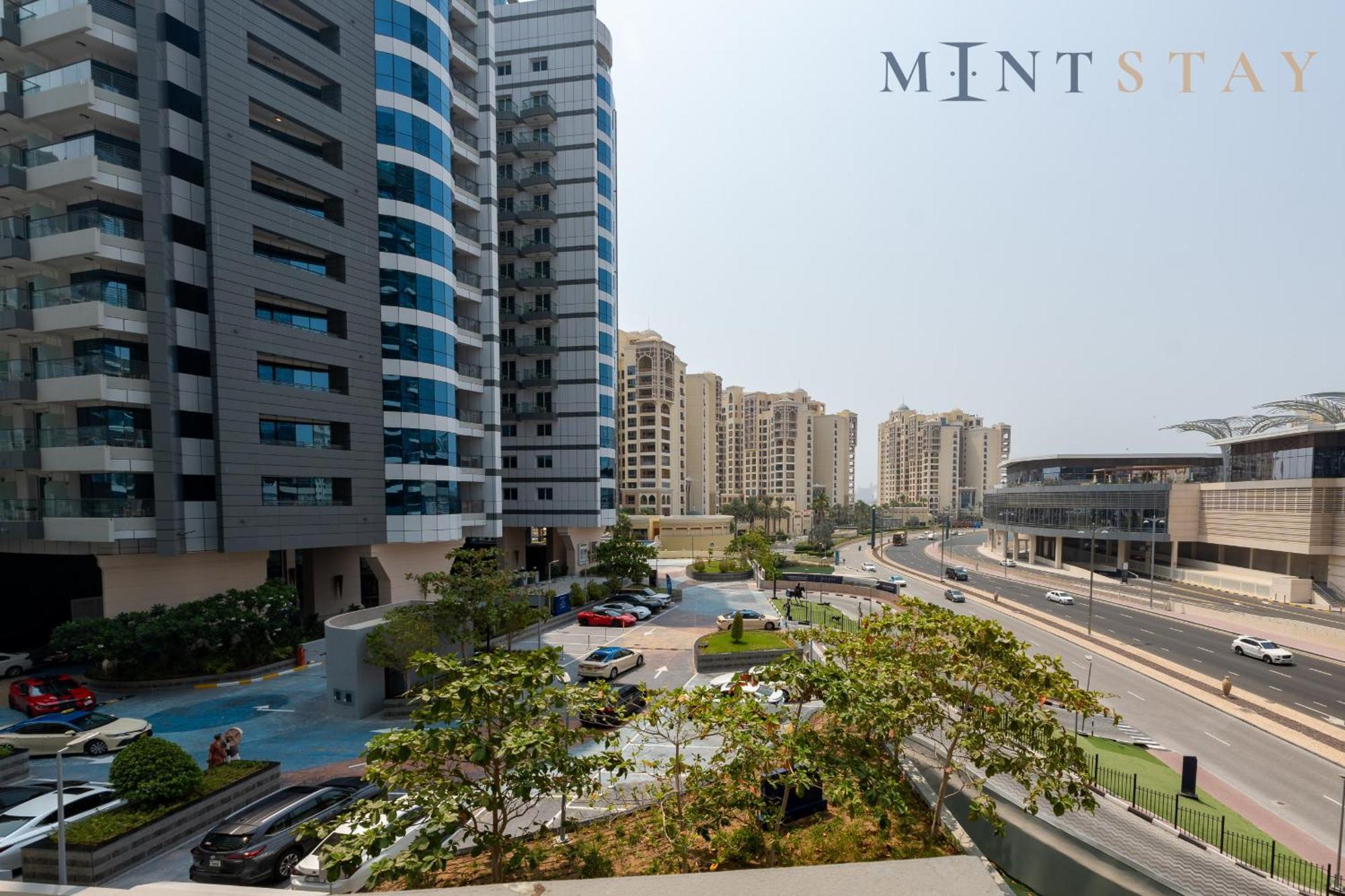 Seven Palm, Palm Jumeirah - Mint Stay Dubai Ngoại thất bức ảnh